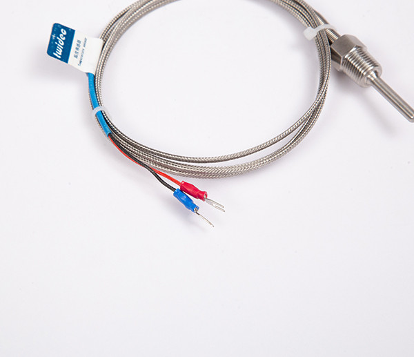 带螺纹热电偶